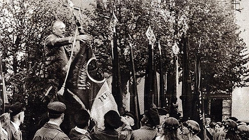 Fahnenweihe beim Reichsbanner-Ortsverein Wollin/Pommern